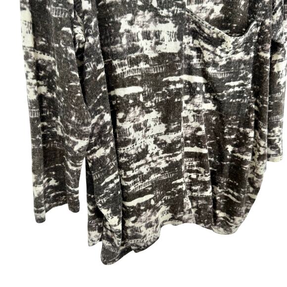Moonlight by Y & S Large Wearable Art to Wear Black Gray Knit Blouse Shirt Top - Picture 4 of 6